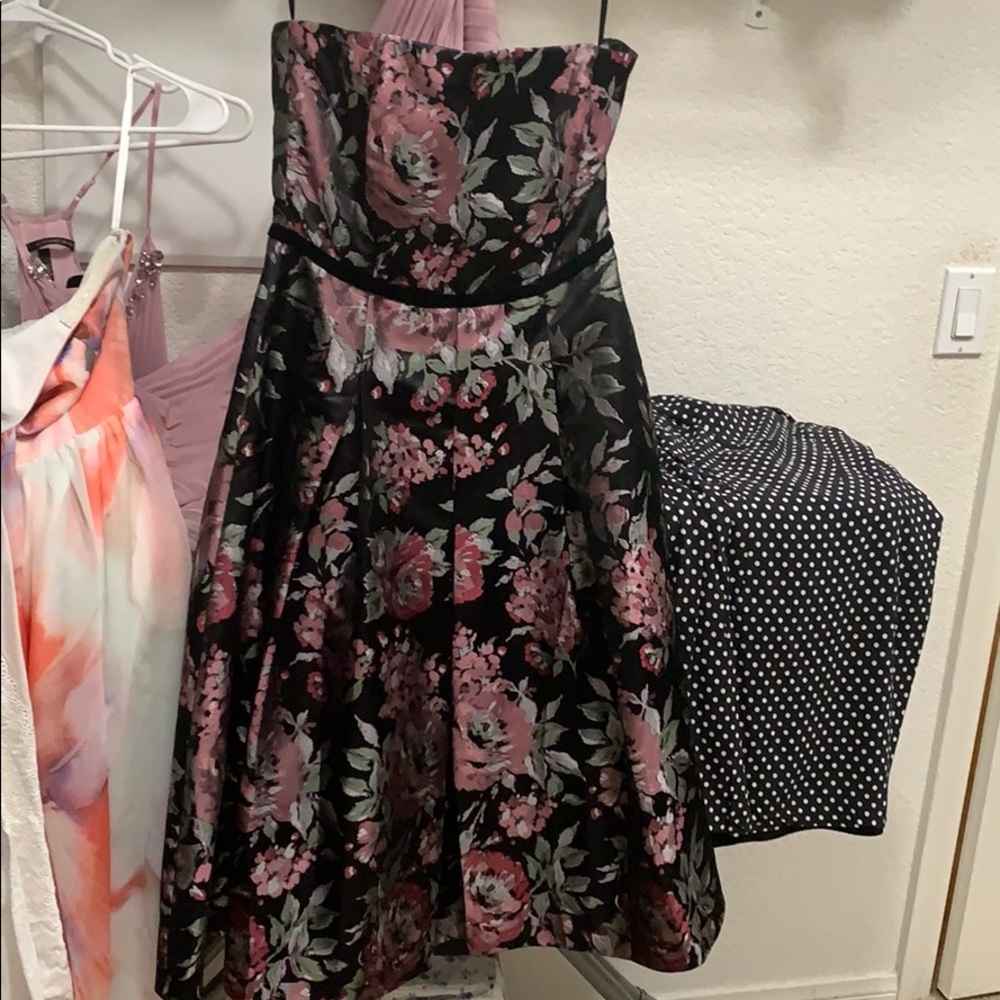 Strapless flower dress